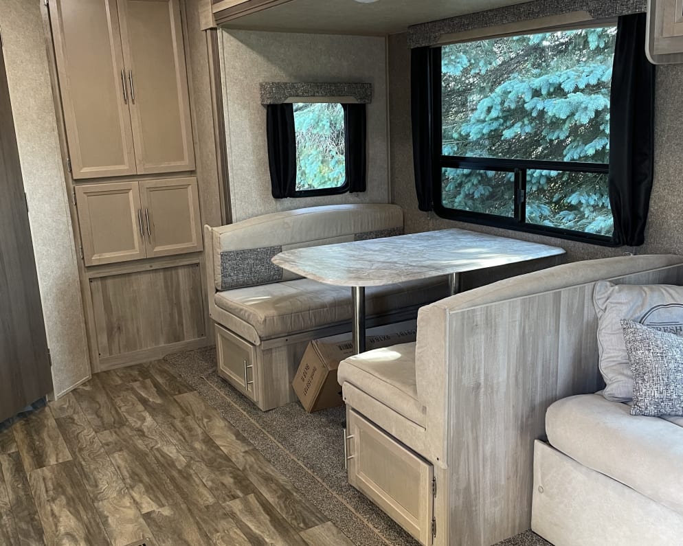 2020 Catalina  by Coachmen for rent in 49660