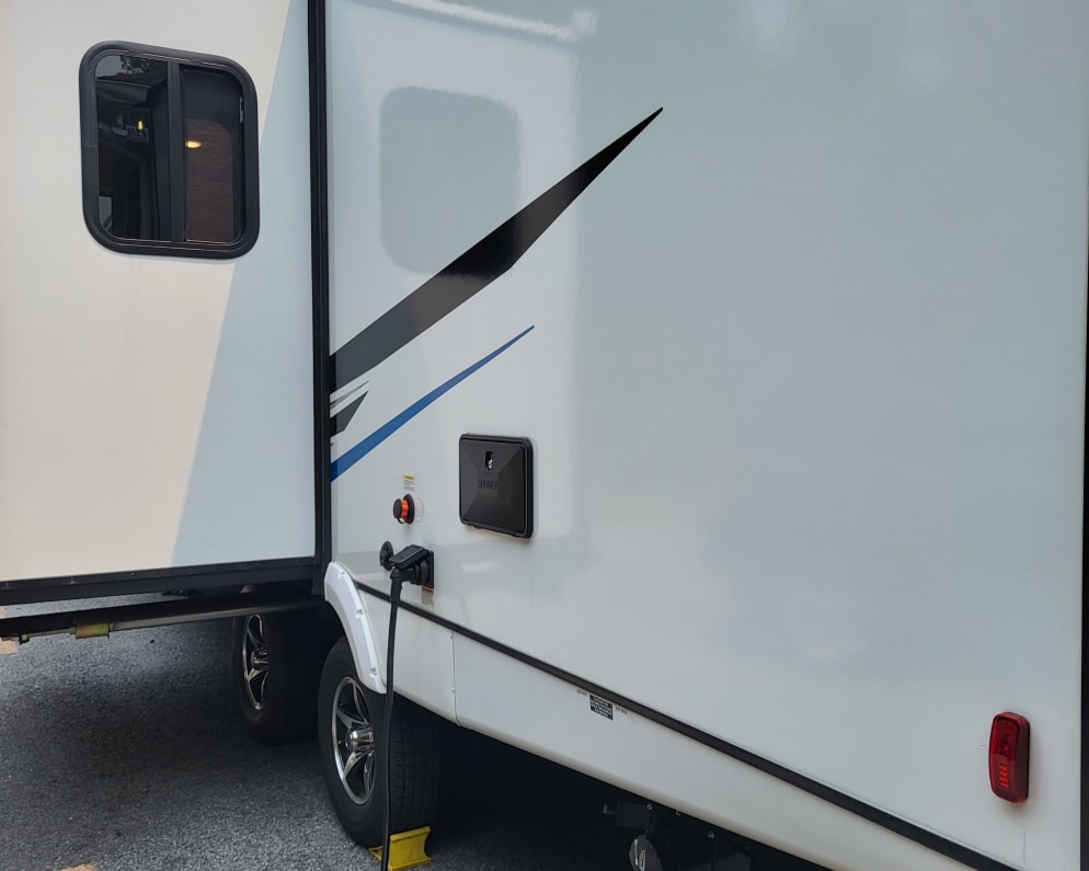 2023 Freedom Express Ultra Lite 257BHS  by Coachmen for rent in 20678