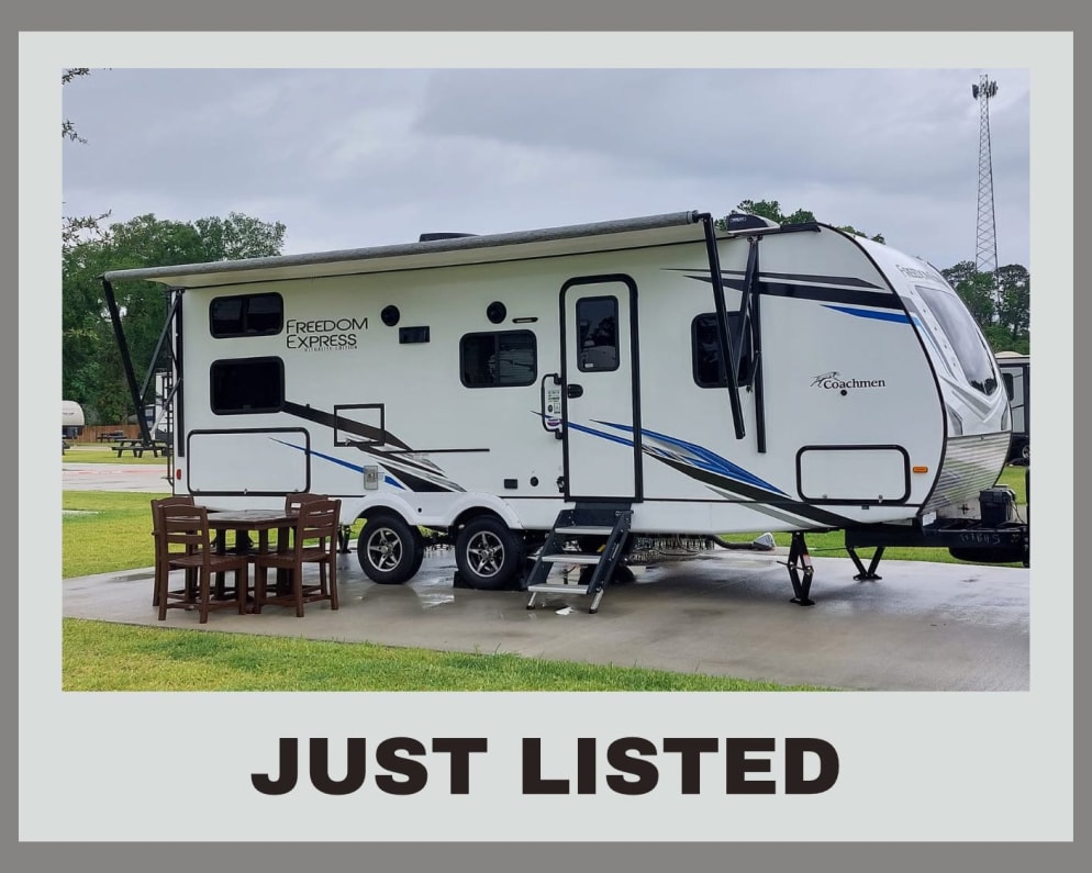 2022 Coachmen Freedom Express Ultra Lite 257BHS