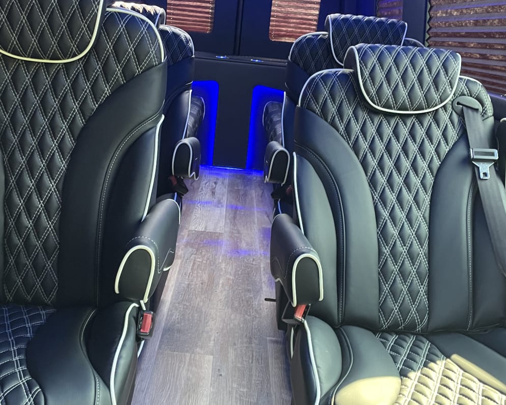 2022 mercedes sprinter Class B for rent in Norcross Georgia