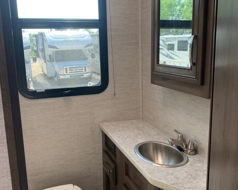 2023 Redhawk 29XK  by Jayco for rent in 54956