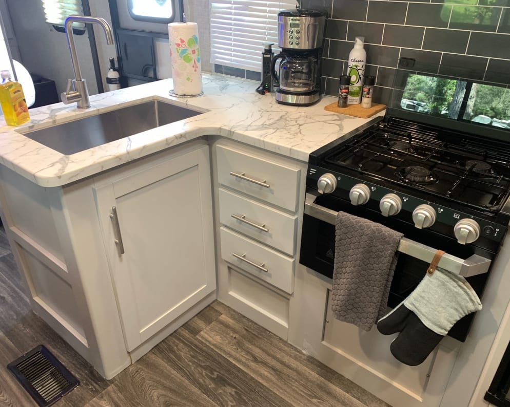 2021 Keystone RV Bullet Ultra Lite Travel Trailer for rent in New Braunfels Texas
