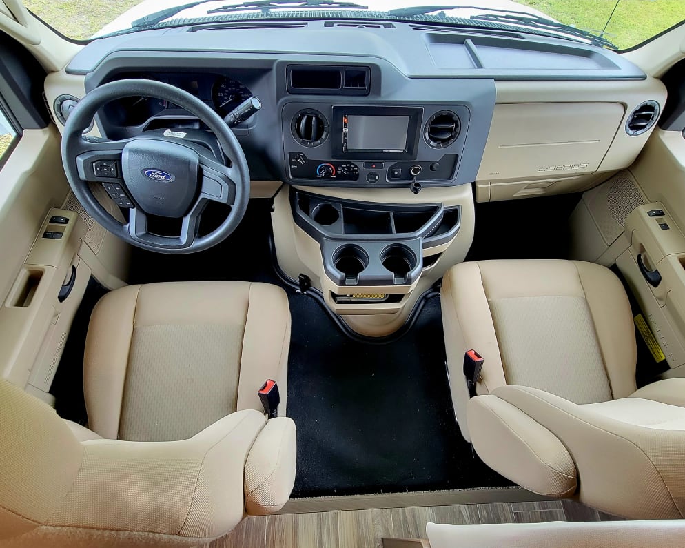 Class C RV for Rent in Springfield,