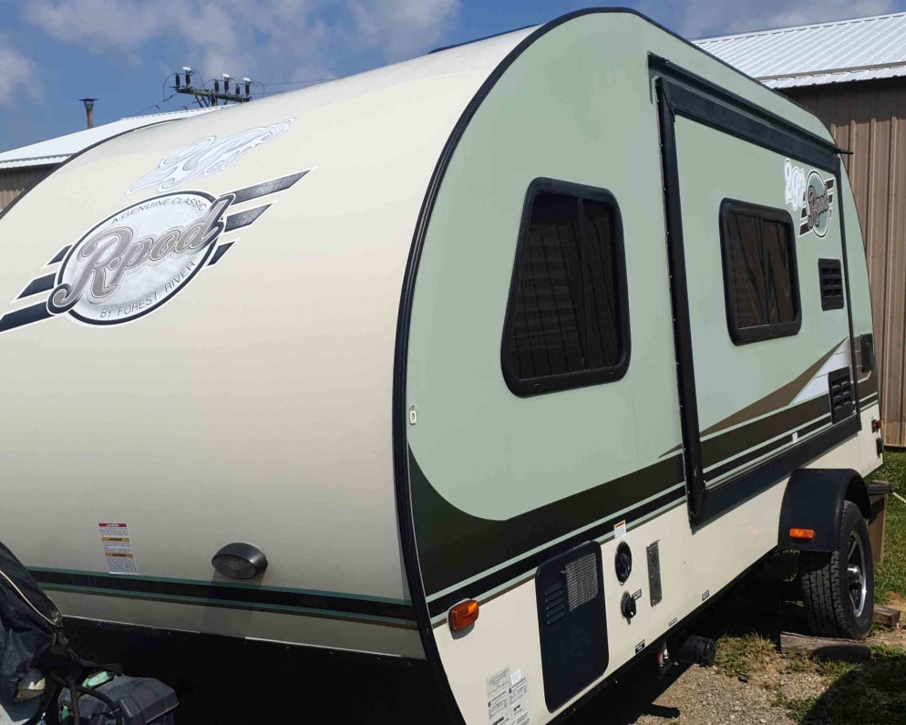 2015 R-Pod R-Pod Trailer