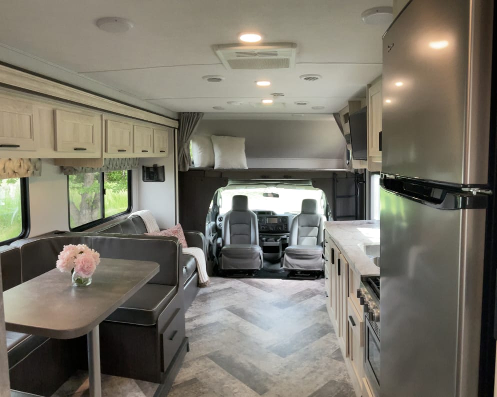 2020 Forest River Sunseeker available for rent in Redmond Oregon