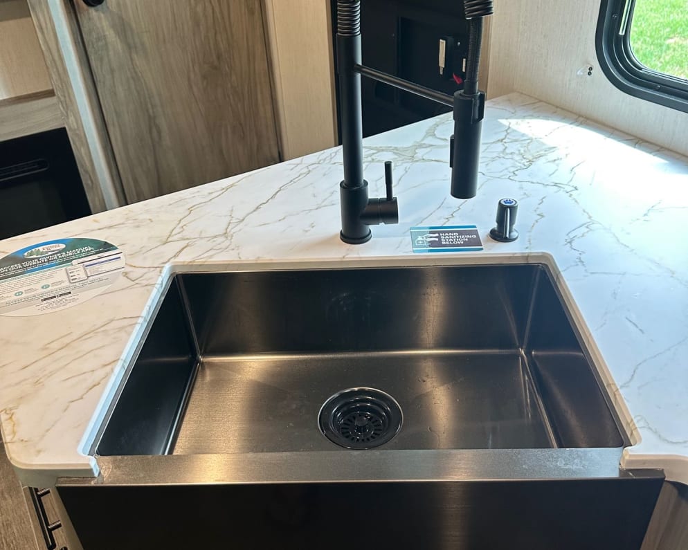 2022 Cherokee Alpha Wolf  by Forest River for rent in 48858