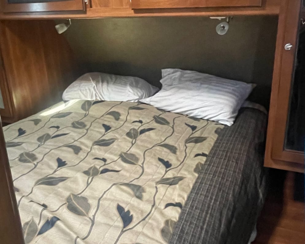 2014 Keystone Bullet Premier Travel Trailer for rent in Gilroy California