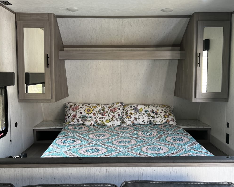 2022 Travel Trailer RV for Rent in Waynesville, North Carolina