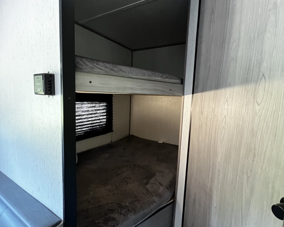 2022 Travel Trailer RV for Rent in Waynesville, North Carolina