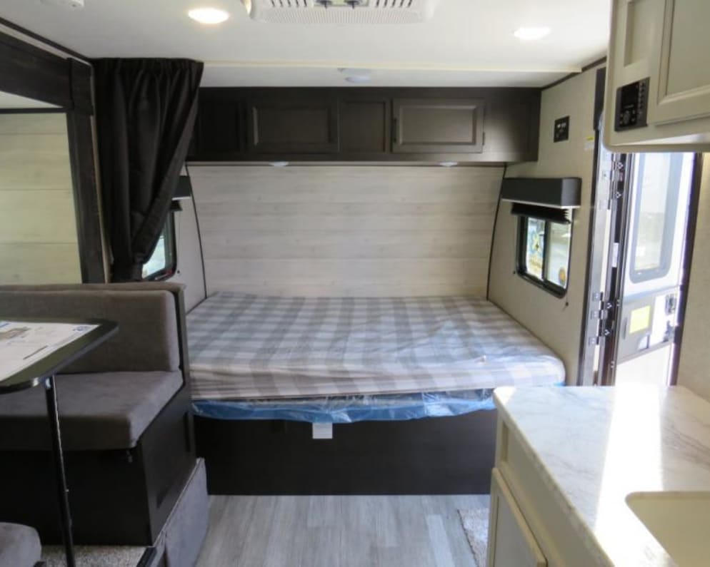 2023 Jayco Jay Flight SLX STX Edition Travel Trailer for rent in Rochester Minnesota