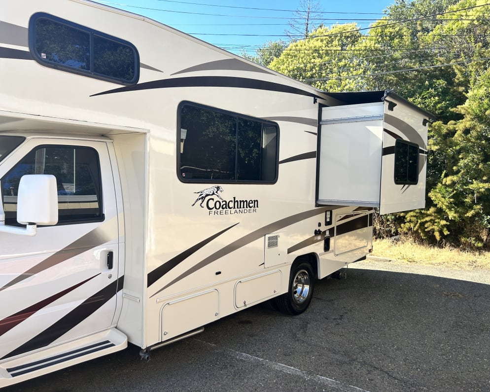 2016 coachmen Freelander available for rent in Folsom California