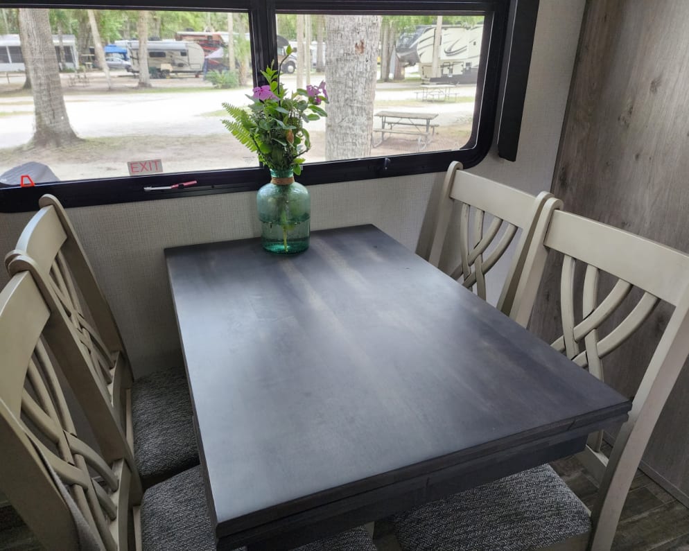 2021 Fifth Wheel RV for Rent in DeBary, Florida