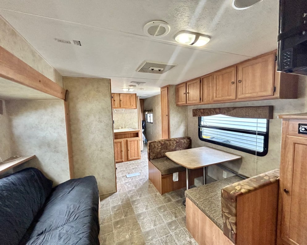 Travel Trailer RV for Rent in Barneveld, Wisconsin