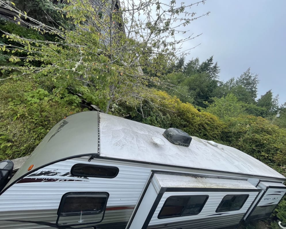 2015 Forest River Cherokee Grey Wolf available for rent in Qualicum Beach British Columbia