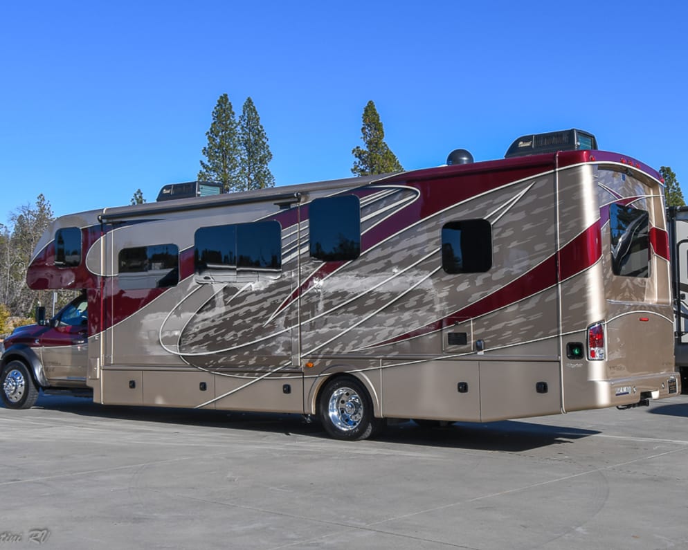 2018 5  by Isata for rent in 80018