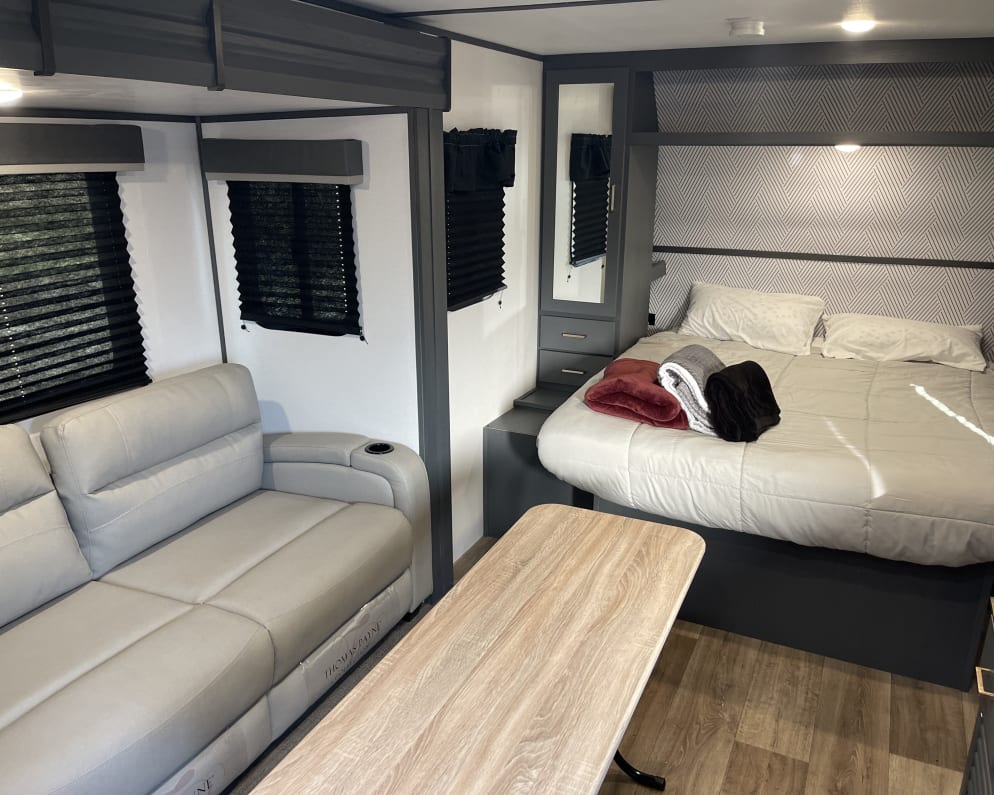 2022 Bullet Crossfire  by Keystone RV for rent in 76013