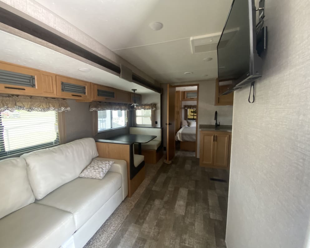2022 30HY  by Hy-Line for rent in 42431