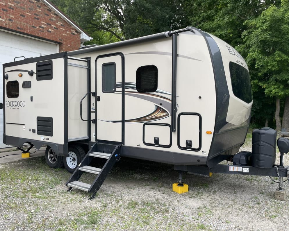 2019 Forest River Rockwood Ultra Lite available for rent in Wilmot Ohio