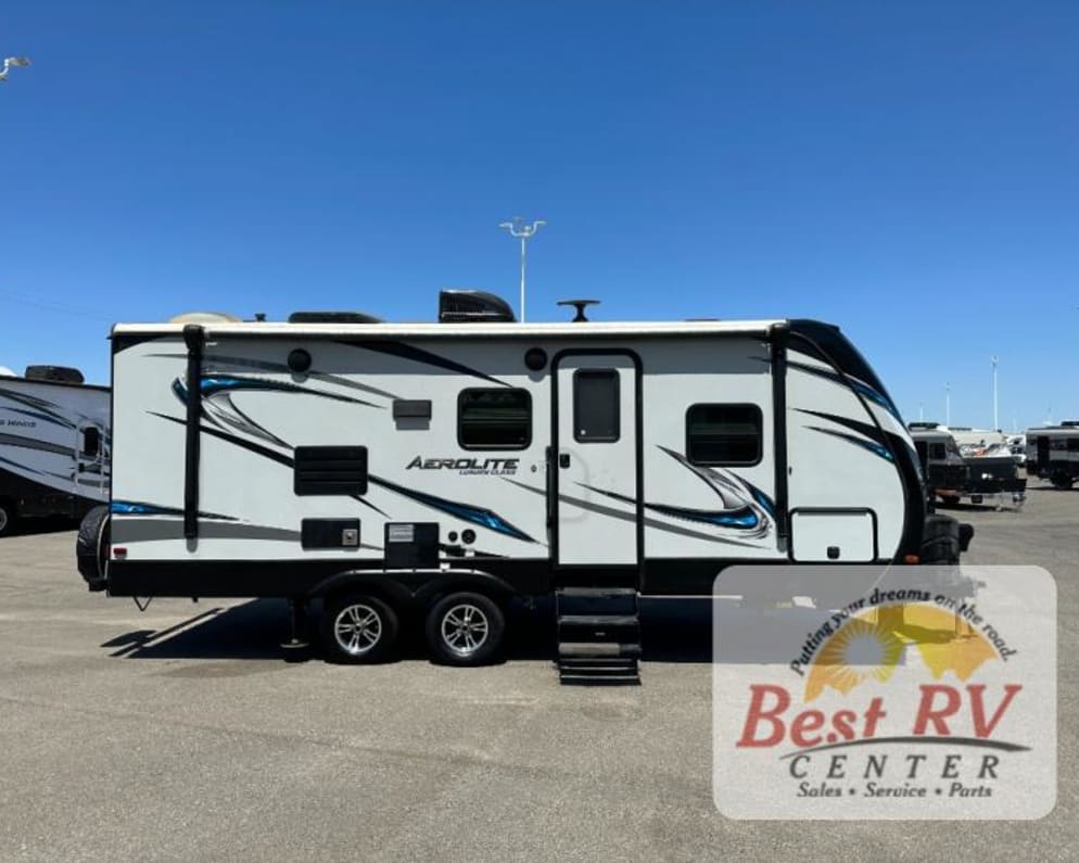 2017 Travel Trailer RV for Rent in FELTON, California