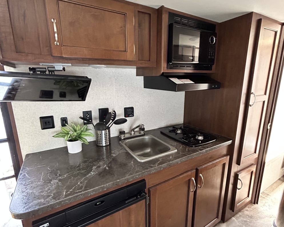 2017 Jayco Jay Flight SLX Travel Trailer for rent in Orlando Florida