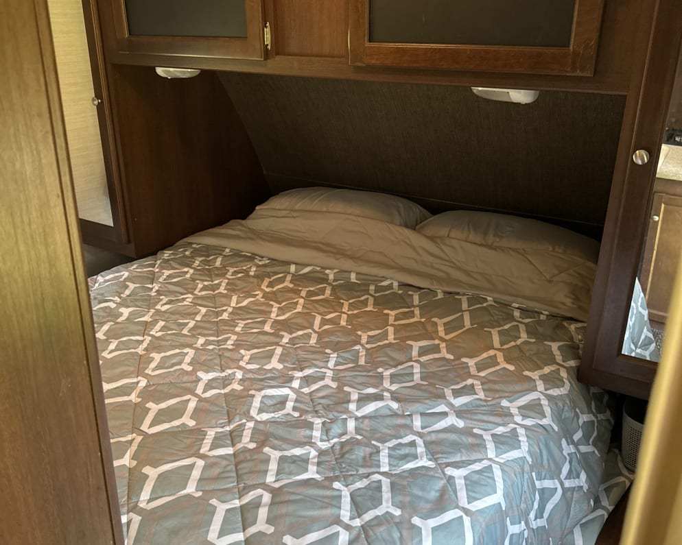 2015 Keystone RV Bullet Ultra Lite Travel Trailer for rent in Duluth Minnesota