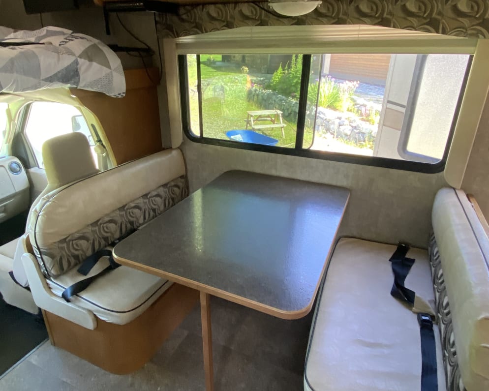 2015 Minnie Winnie  by Winnebago for rent in 99654