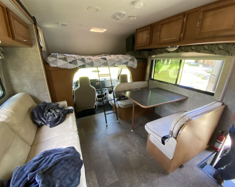 2015 Winnebago Minnie Winnie Class C for rent in Wasilla Alaska