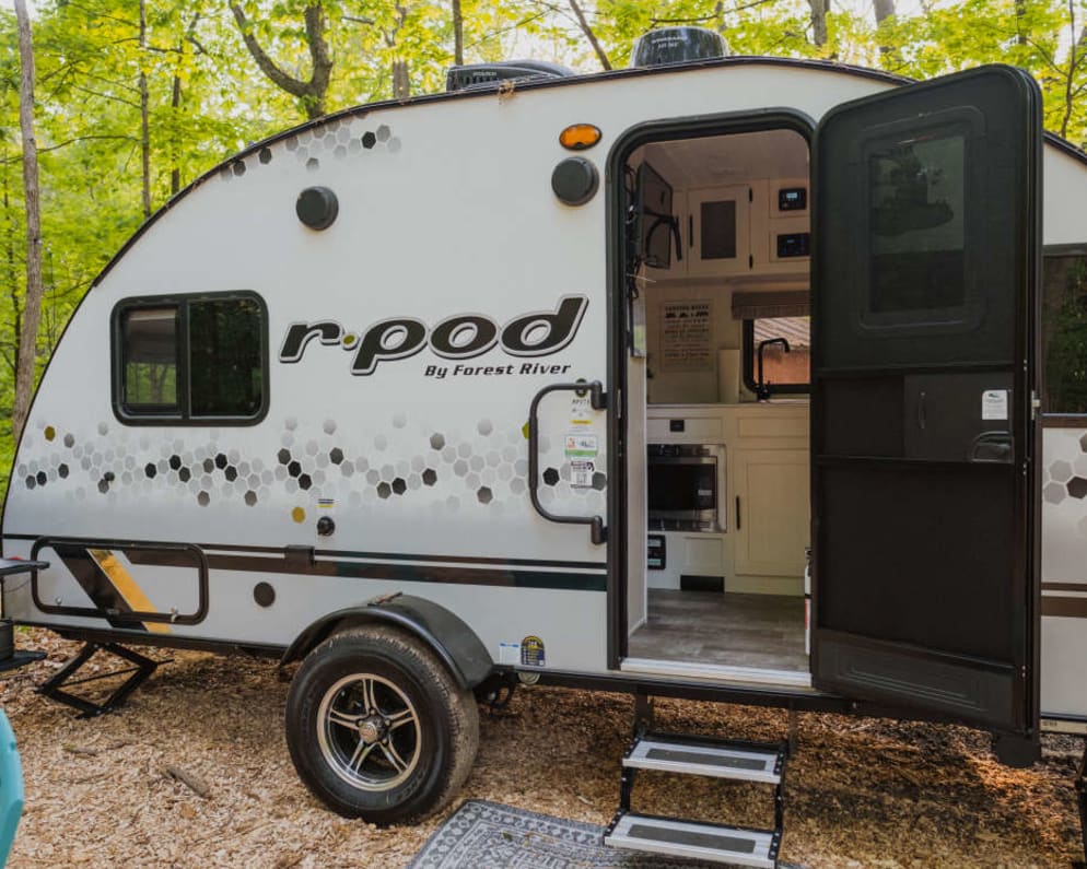 2022 Travel Trailer RV for Rent in Elverson, Pennsylvania