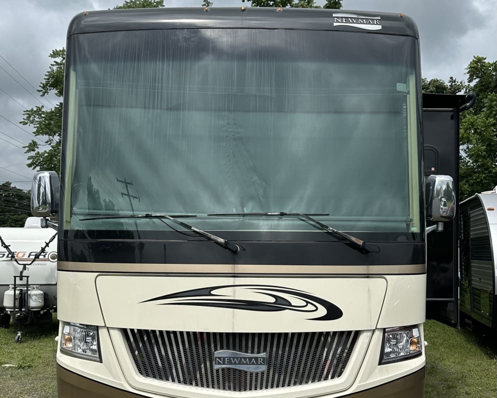 2016 Canyon Star  by Newmar for rent in 17545