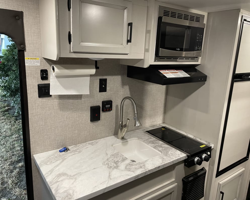 Travel Trailer RV for Rent in Modesto, California