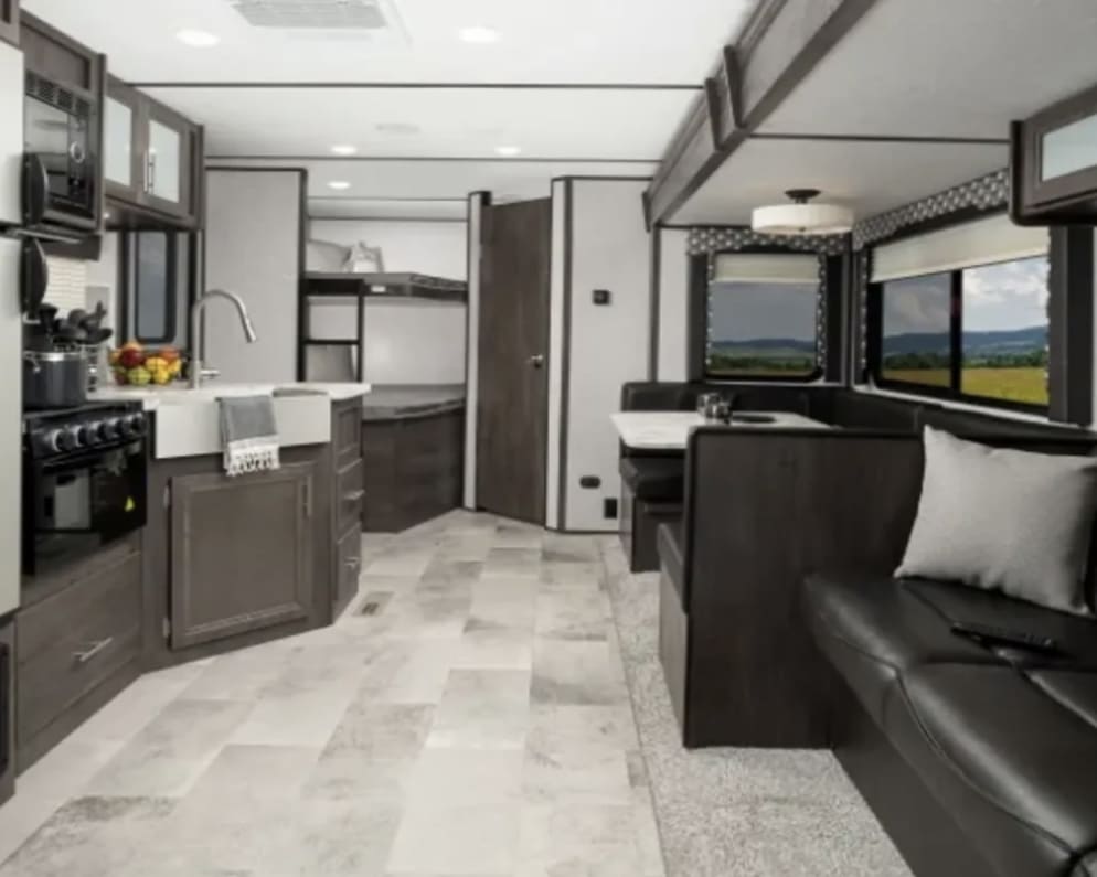 Travel Trailer RV for Rent in Orangevale, California