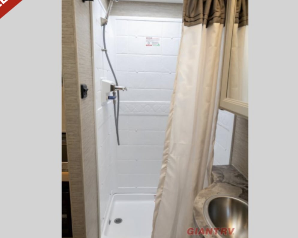 2023 Thor Axis available for rent in GLENDORA California