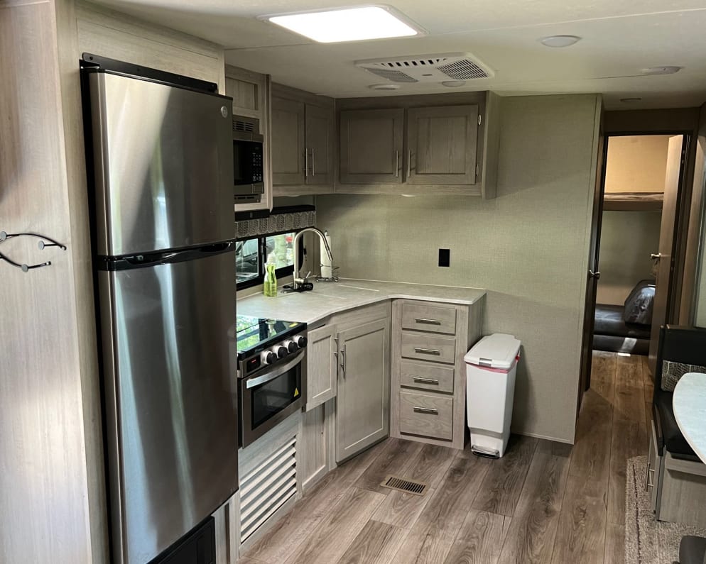 2022 Coachmen Catalina Legacy  by Forest River for rent in 21811