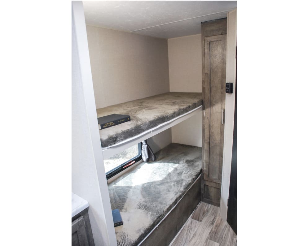 2020 Escape  by KZ for rent in 77047