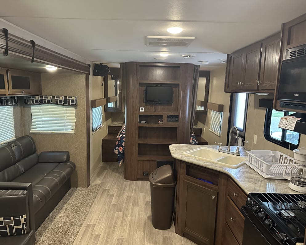 2017 Coachmen 264bh Travel Trailer for rent in Franklin Ohio