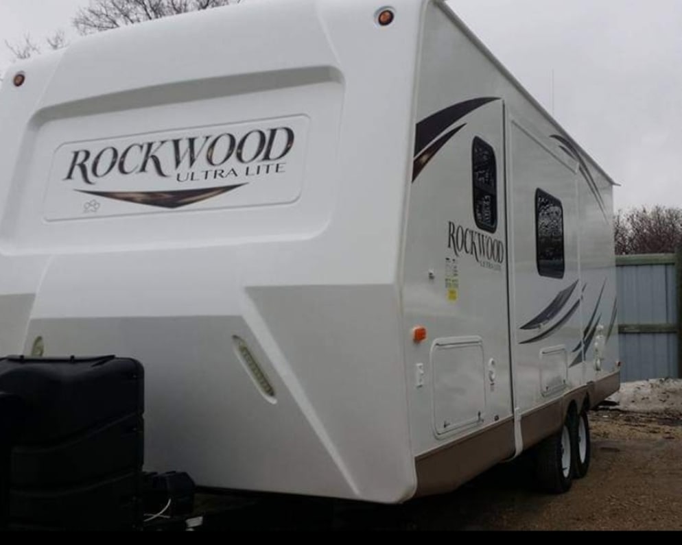 2016 Travel Trailer RV for Rent in Steinbach, Manitoba