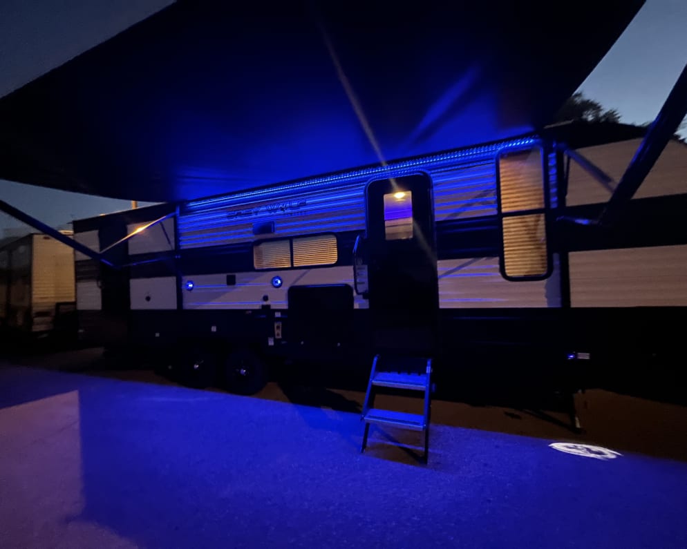 2023 Cherokee Grey Wolf 26DBH  by Forest River for rent in 93535
