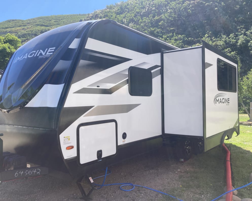 2023 Grand Design Imagine Travel Trailer for rent in Saratoga Springs Utah