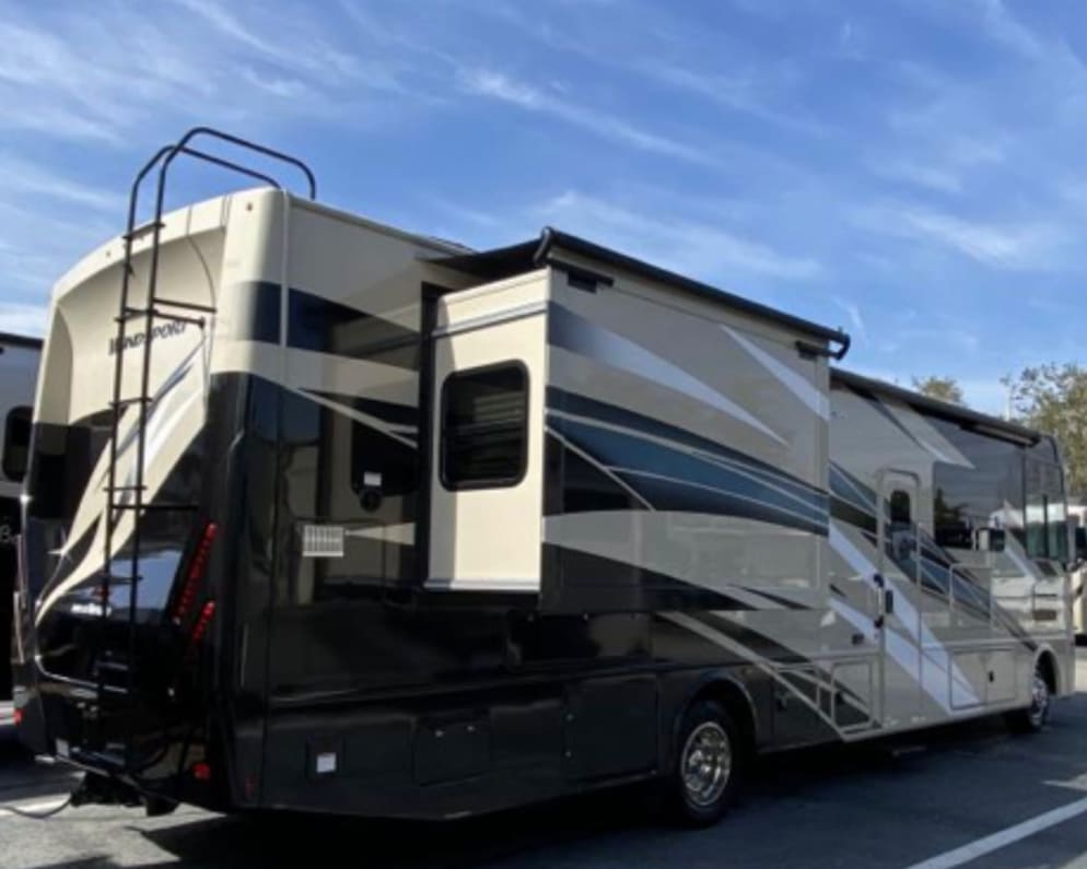 2020 Class A RV for Rent in Columbus, Mississippi