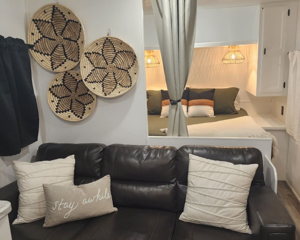 2020 Jayco Jay Flight SLX Travel Trailer for rent in Georgetown Texas