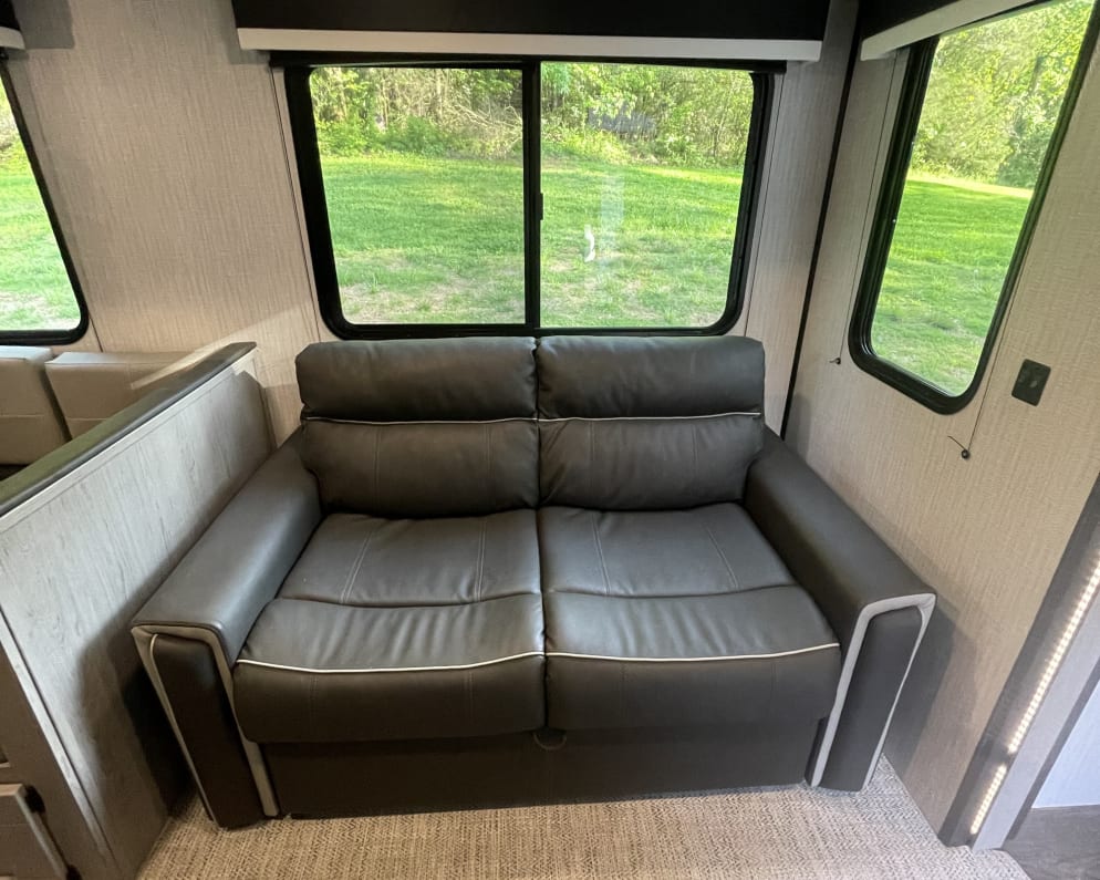 2021 Travel Trailer RV for Rent in Canton,