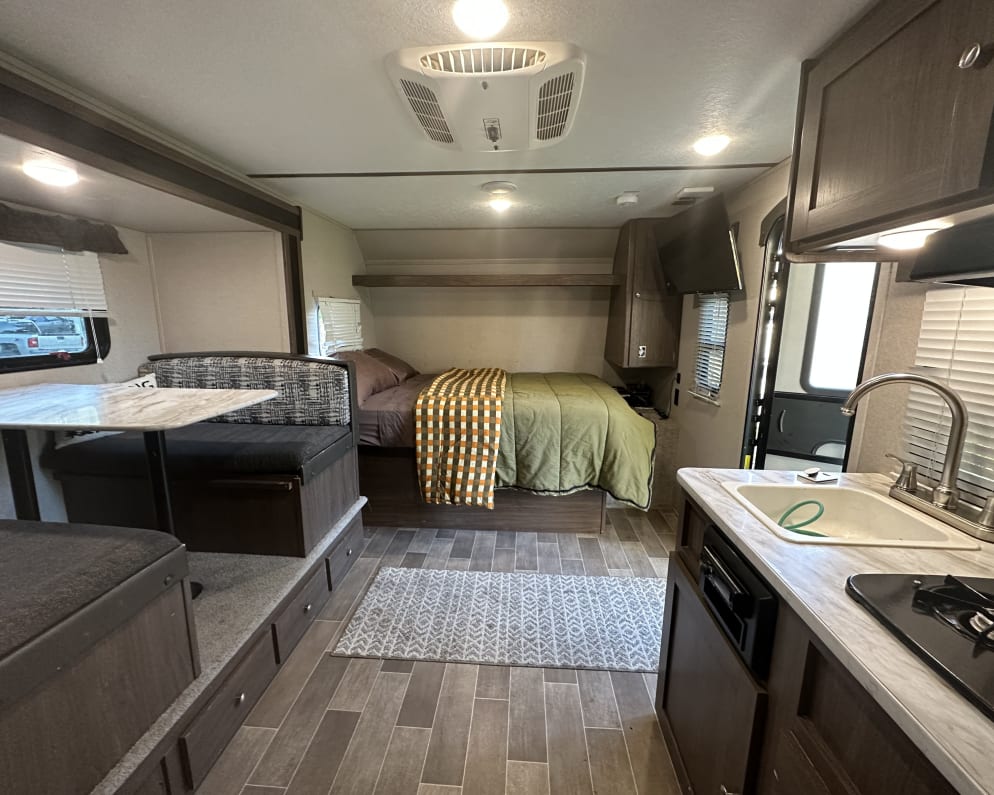 Travel Trailer RV for Rent in Corona, California