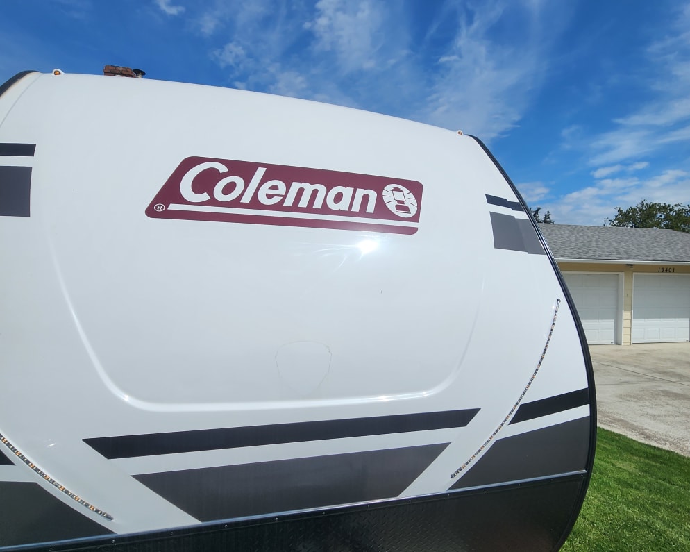 2022 Coleman Light  by Dutchmen for rent in 97080