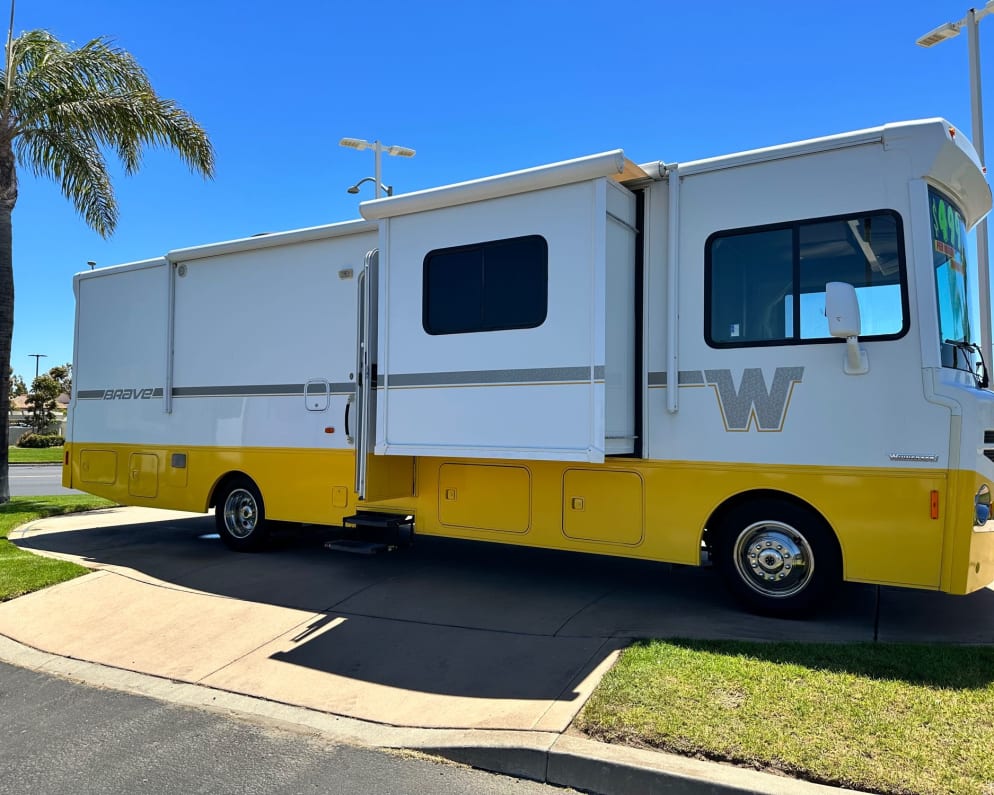 2016 Winnebago Brave