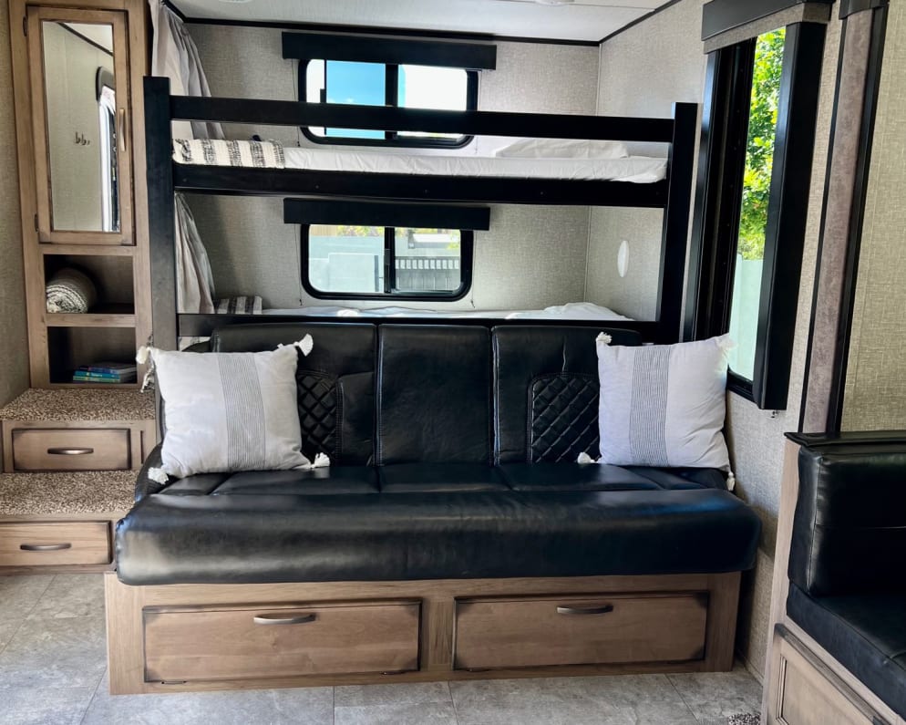 2020 Transcend Xplor  by Grand Design for rent in 85142