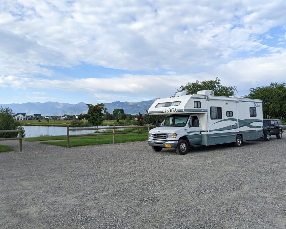 1999 Class C RV for Rent in Grand Ronde, Oregon