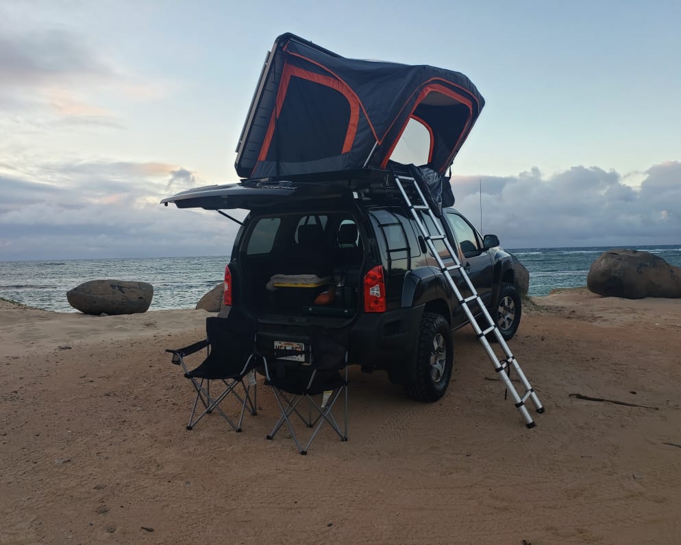 2012 Nissan Xterra Truck Camper for rent in Makawao Hawaii