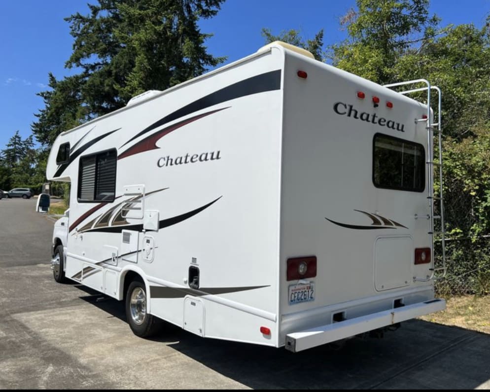 2011 Four Winds Chateau available for rent in Port Orchard Washington