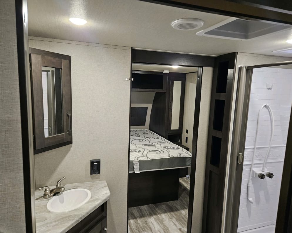 2022 Transcend Xplor  by Grand Design for rent in 24141