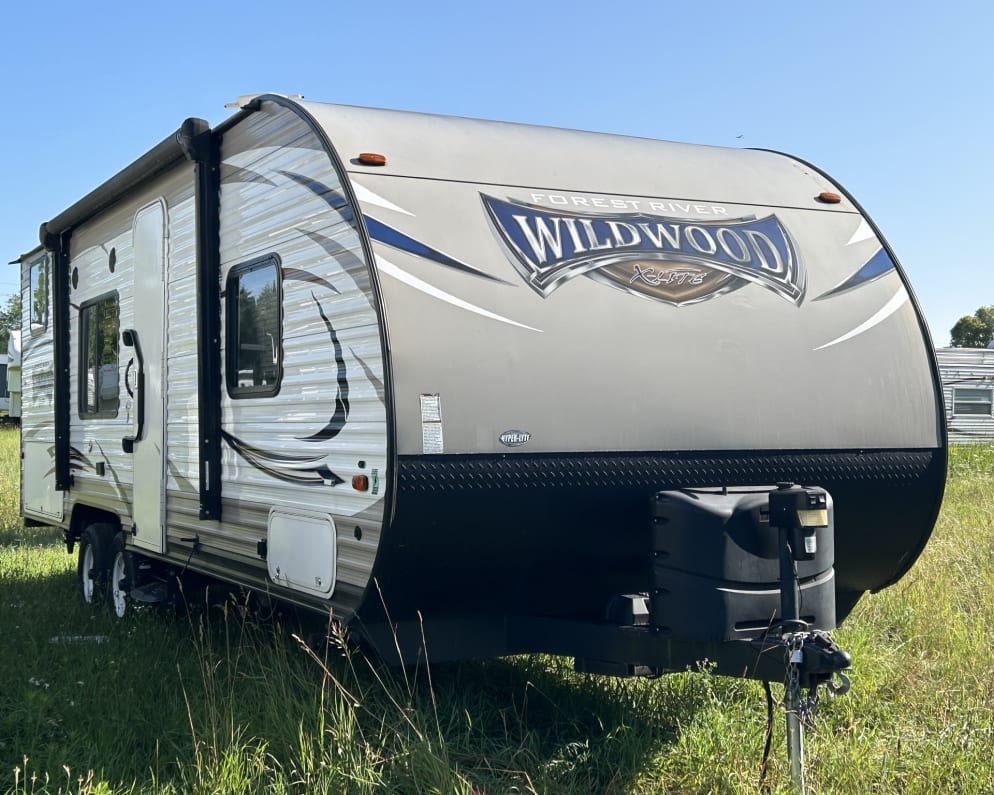 2017 Forest River Wildwood X-Lite available for rent in Dobbinton Ontario